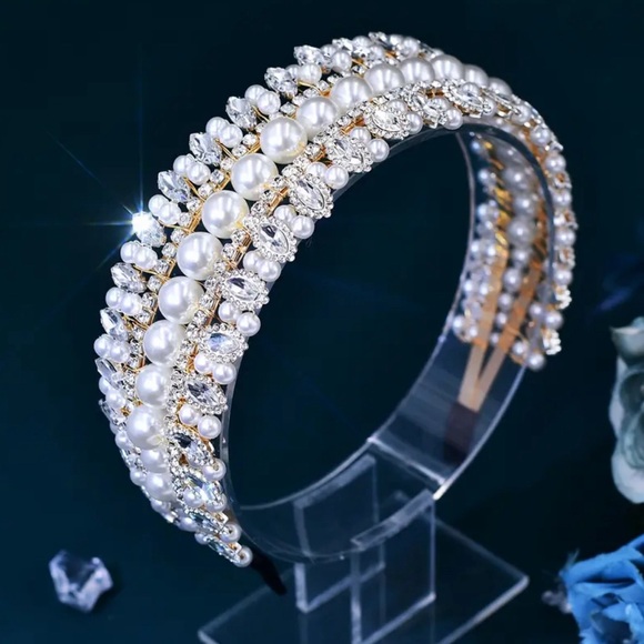Vintage Faux Pearl Sparkling Rhinestone Wide Brimmed HeadBand - Picture 6 of 6